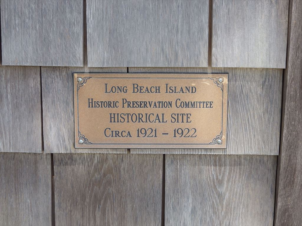 123 E 31st Street, front house, Ship Bottom (Ocean Block)