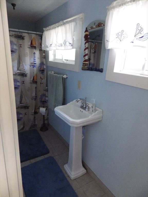 123 E 31st Street, rear house, Ship Bottom (Ocean Block)