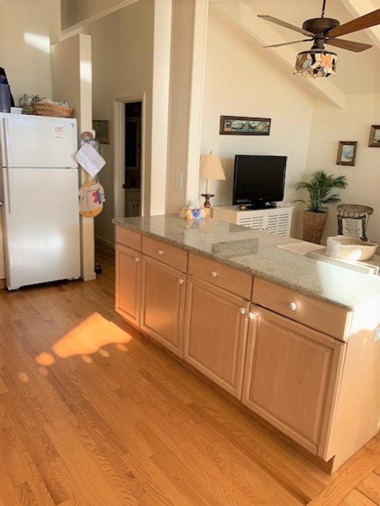 219 Stratford Avenue, Beach Haven (Ocean Block)