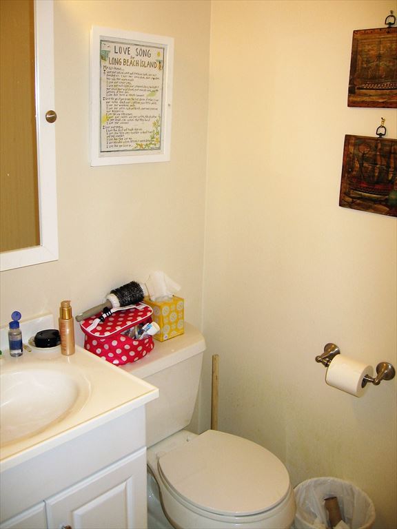 219 Stratford Avenue, Beach Haven (Ocean Block)