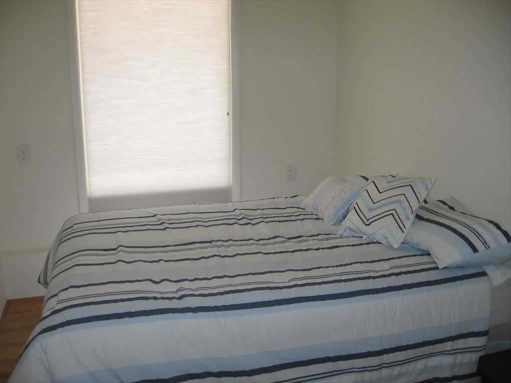 219 Stratford Avenue, Beach Haven (Ocean Block)