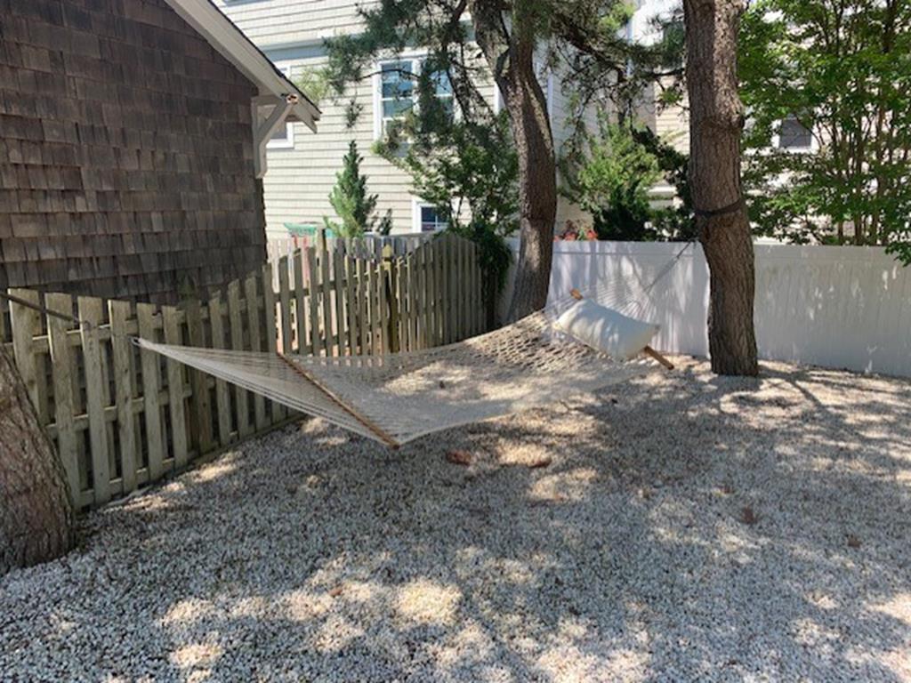 219 Stratford Avenue, Beach Haven (Ocean Block)