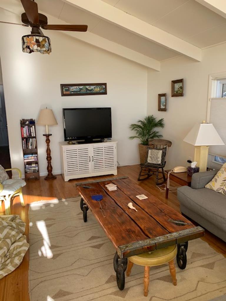 219 Stratford Avenue, Beach Haven (Ocean Block)