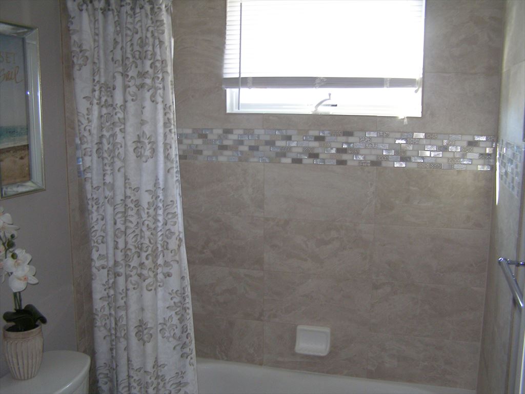 118 46th Street - Picture 