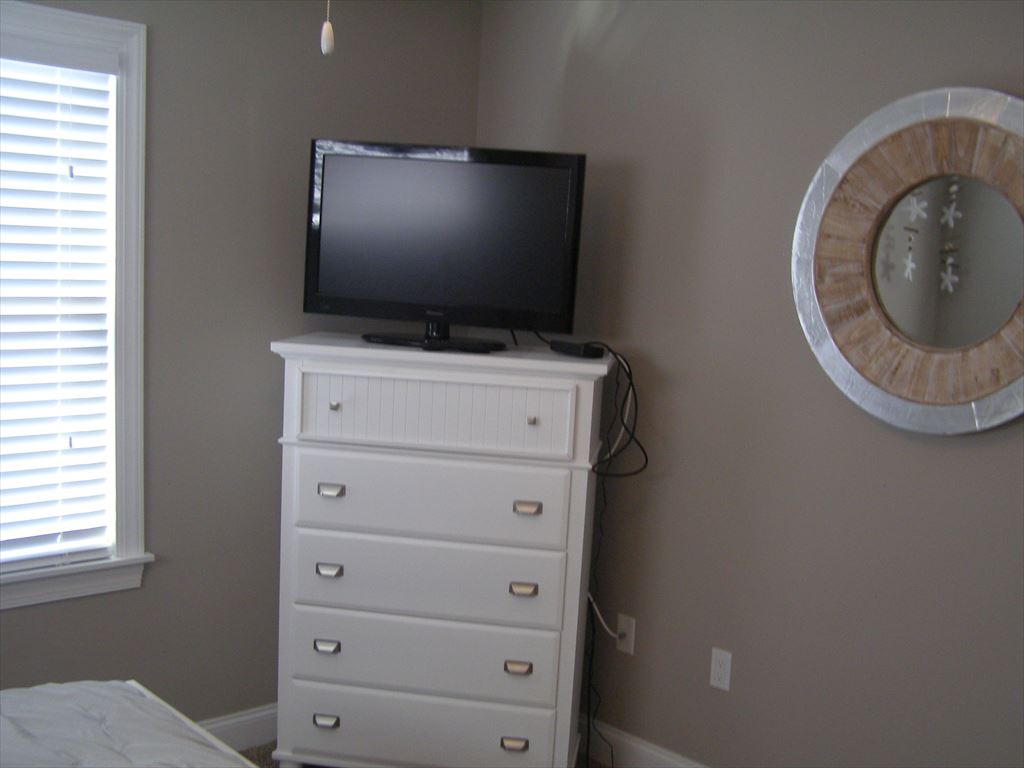 118 46th Street - Picture 
