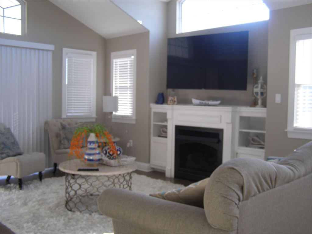 118 46th Street - Picture 