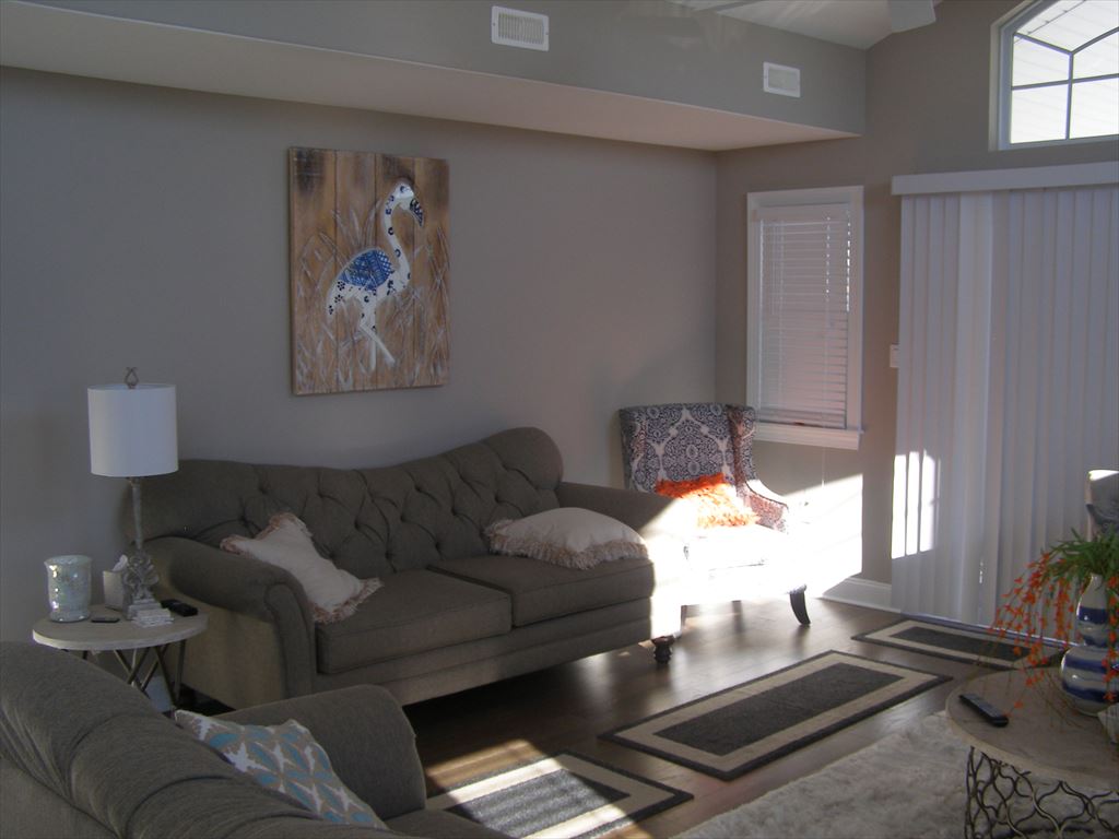 118 46th Street - Picture 