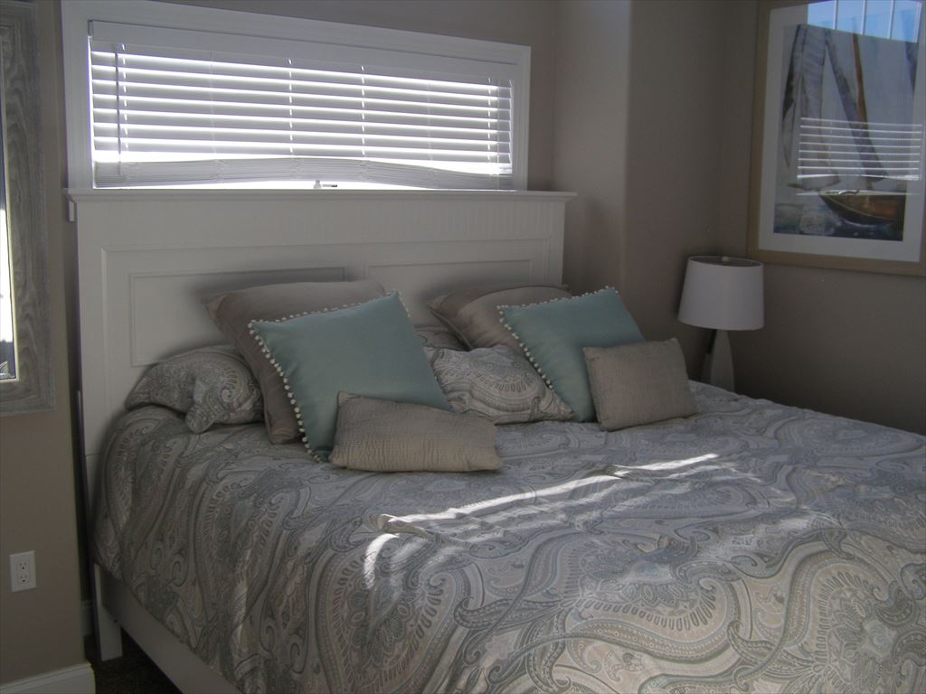 118 46th Street - Picture 
