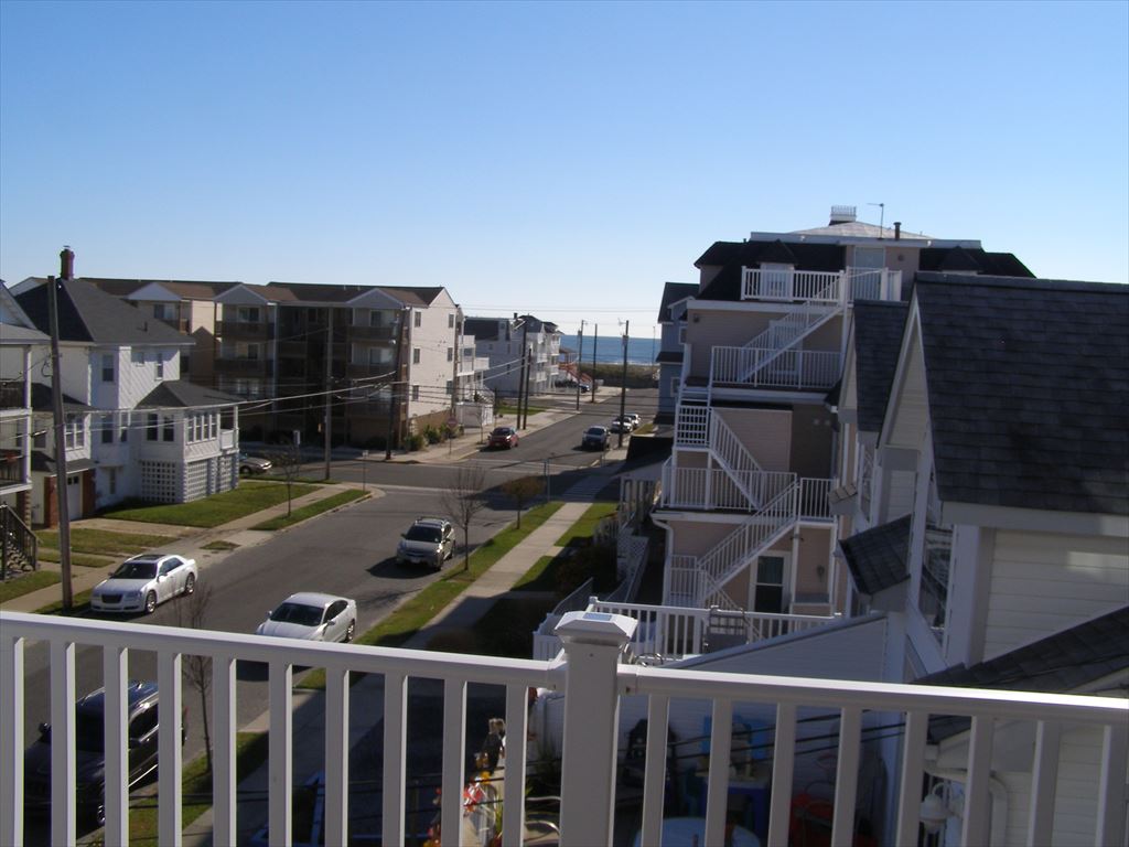 118 46th Street - Picture 