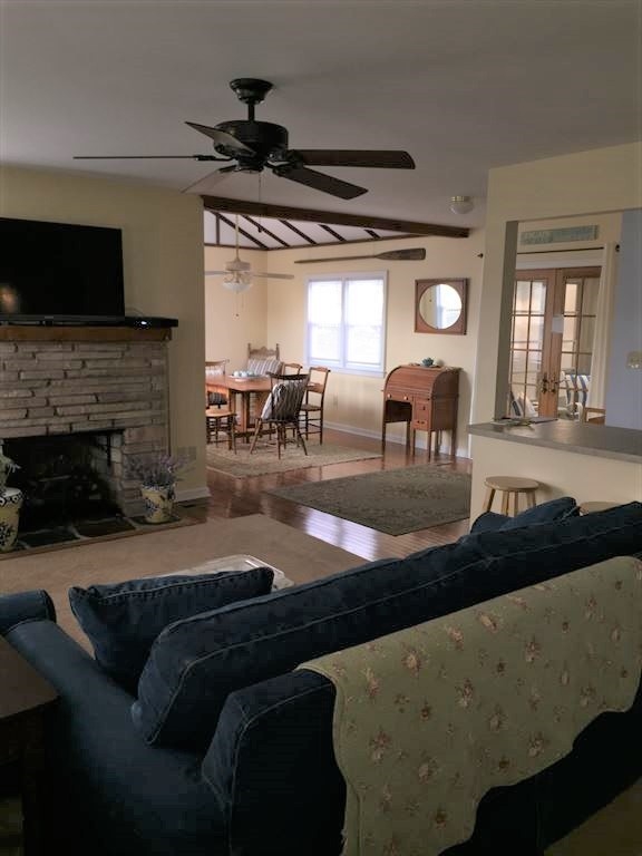 11306 Long Beach Blvd, Haven Beach (Bay Side)