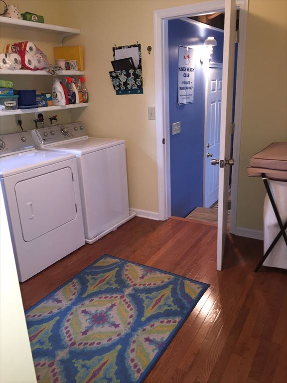 11306 Long Beach Blvd, Haven Beach (Bay Side)