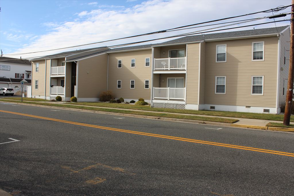 4900 Landis Avenue, Sea Isle City