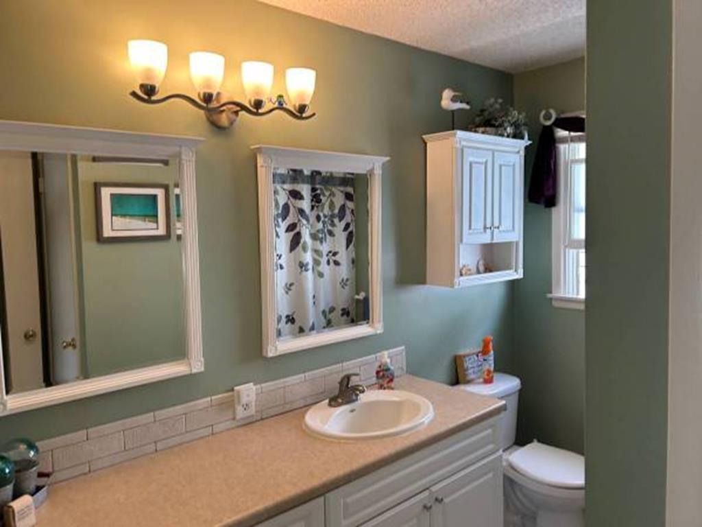 25 84th street - Picture 
