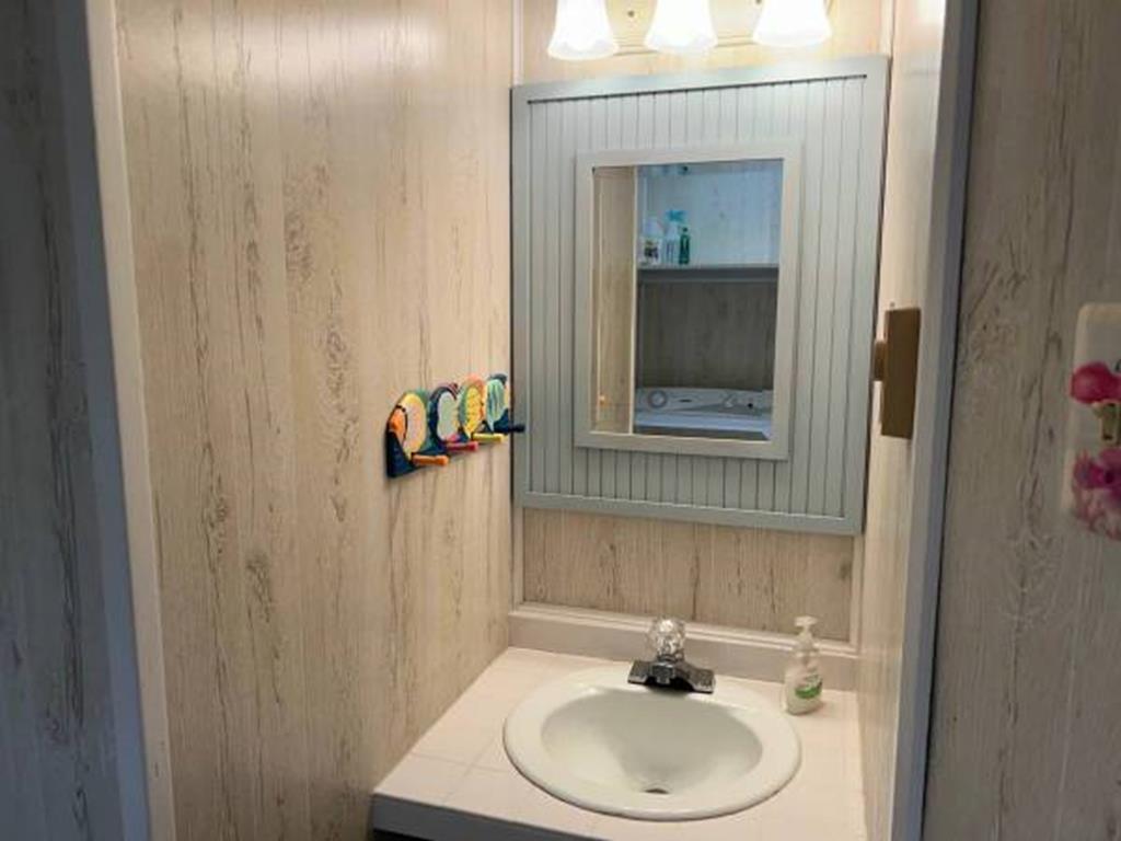 25 84th street - Picture 