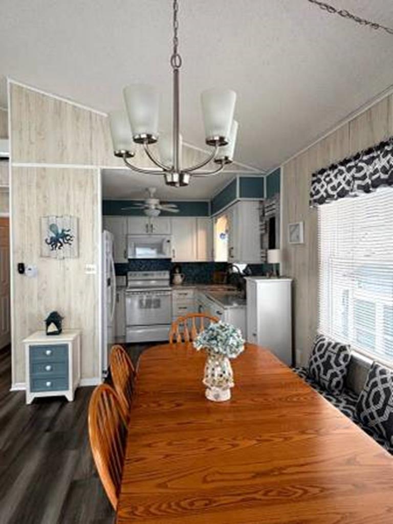 25 84th street - Picture 