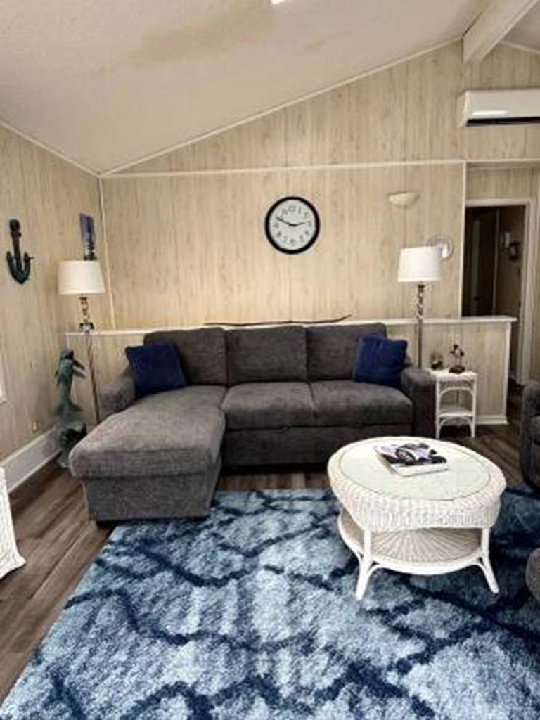 25 84th street - Picture 