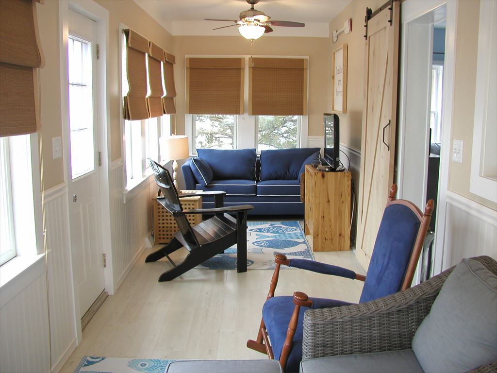 10306 Highland Avenue, Beach Haven Park (Bay Side)