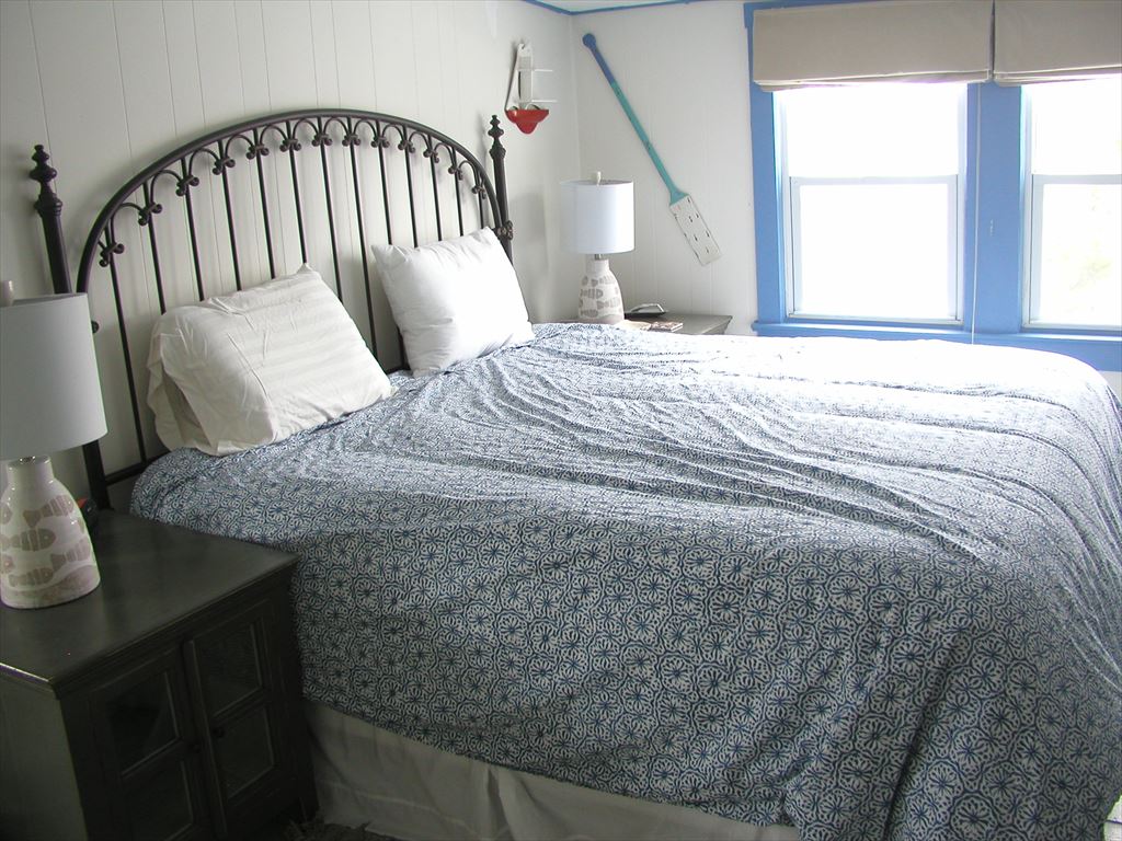 10306 Highland Avenue, Beach Haven Park (Bay Side)