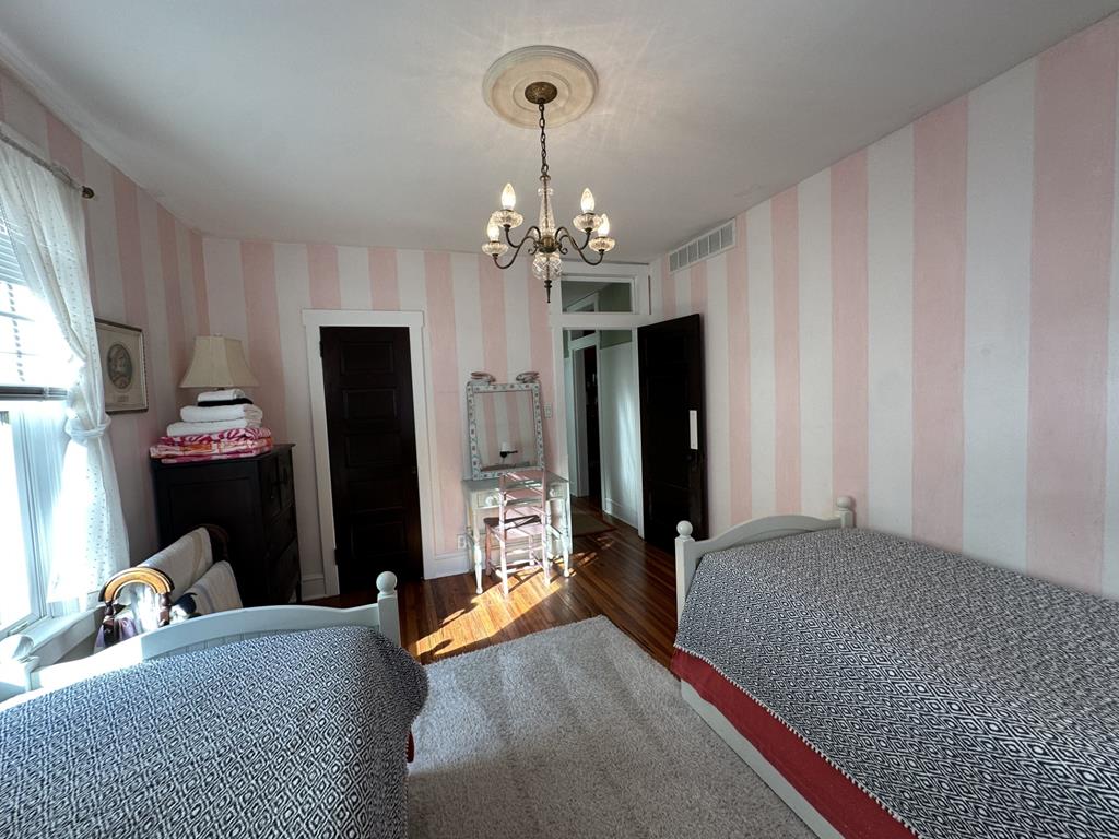 North Street Beach Cottage | Photo 12