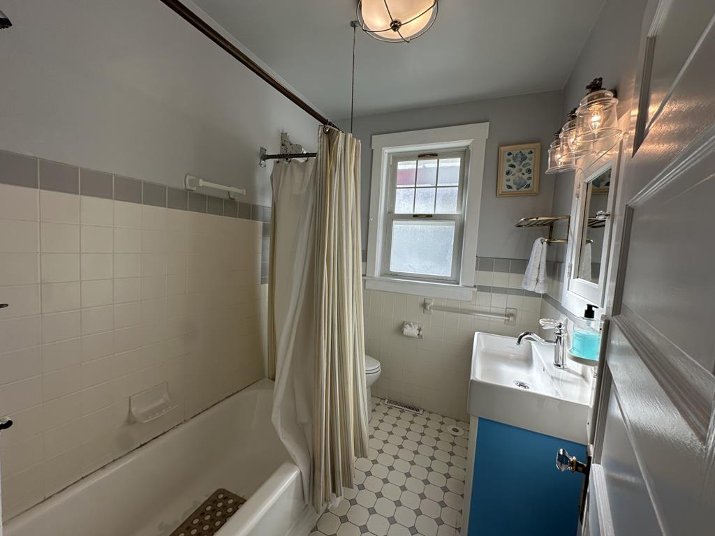 North Street Beach Cottage | Photo 13