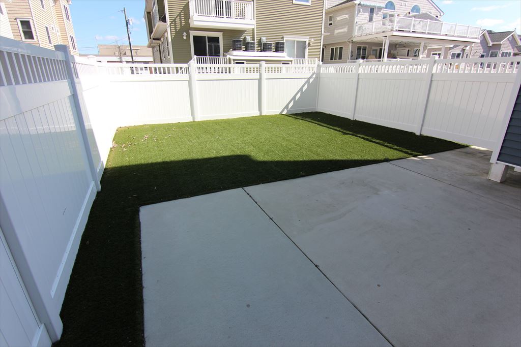 221 47th Street, Sea Isle City (Center)