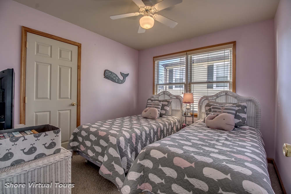 115 33rd Street, Sea Isle City (Center)