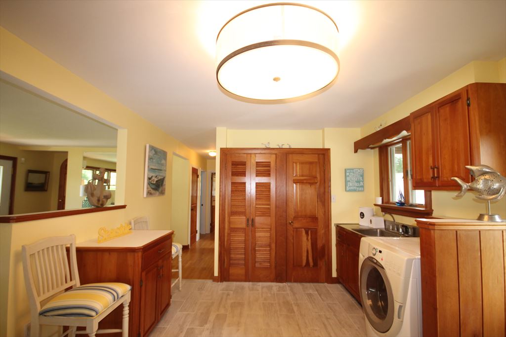 313 Coral Avenue | Photo 27