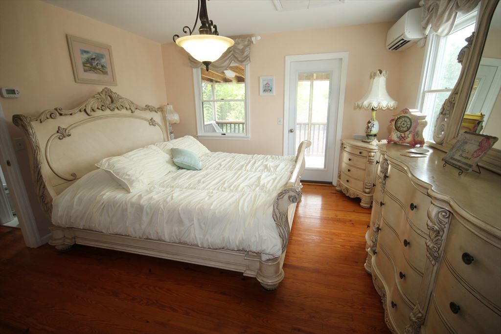 313 Coral Avenue | Photo 29