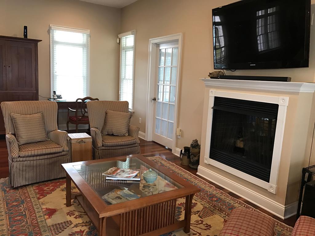 Large Home with Pool - 2 Sea Bay | Photo 7