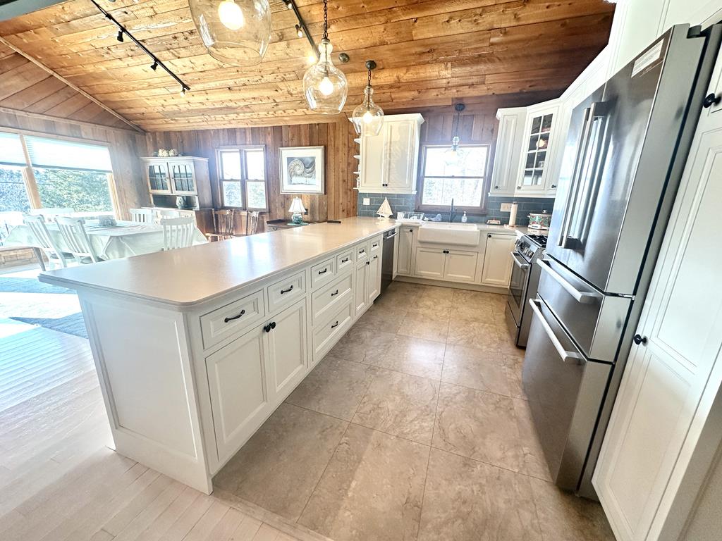 707 E Lake Drive - Birds Eye View | Photo 19