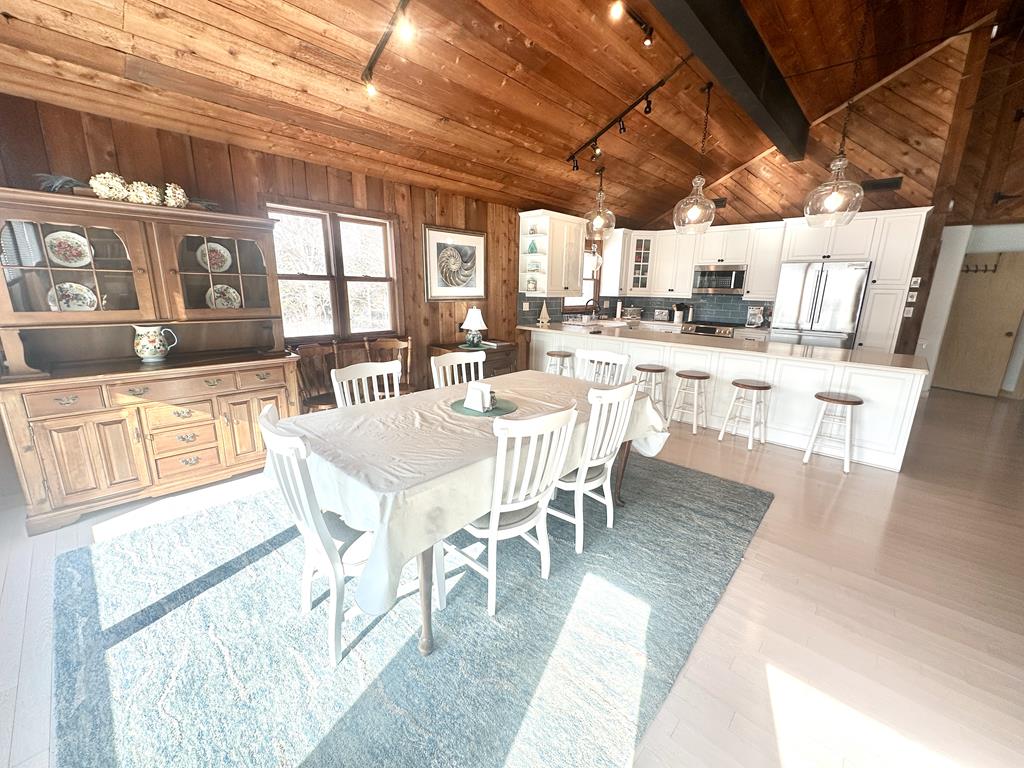 707 E Lake Drive - Birds Eye View | Photo 25