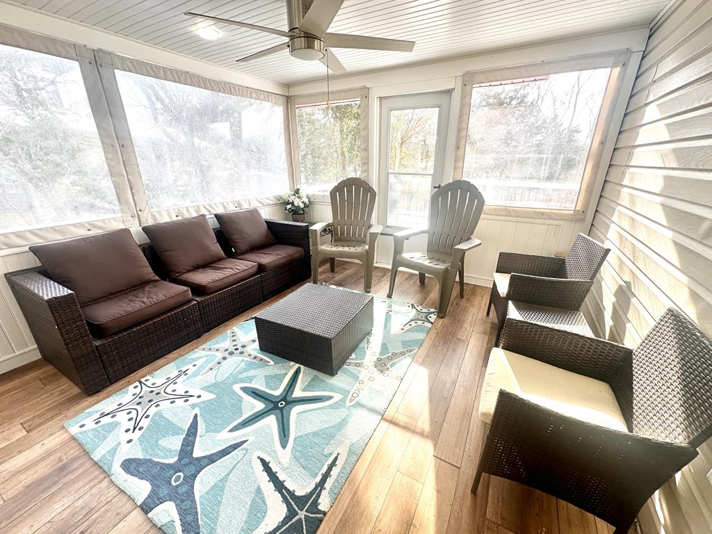 707 E Lake Drive - Birds Eye View | Photo 33