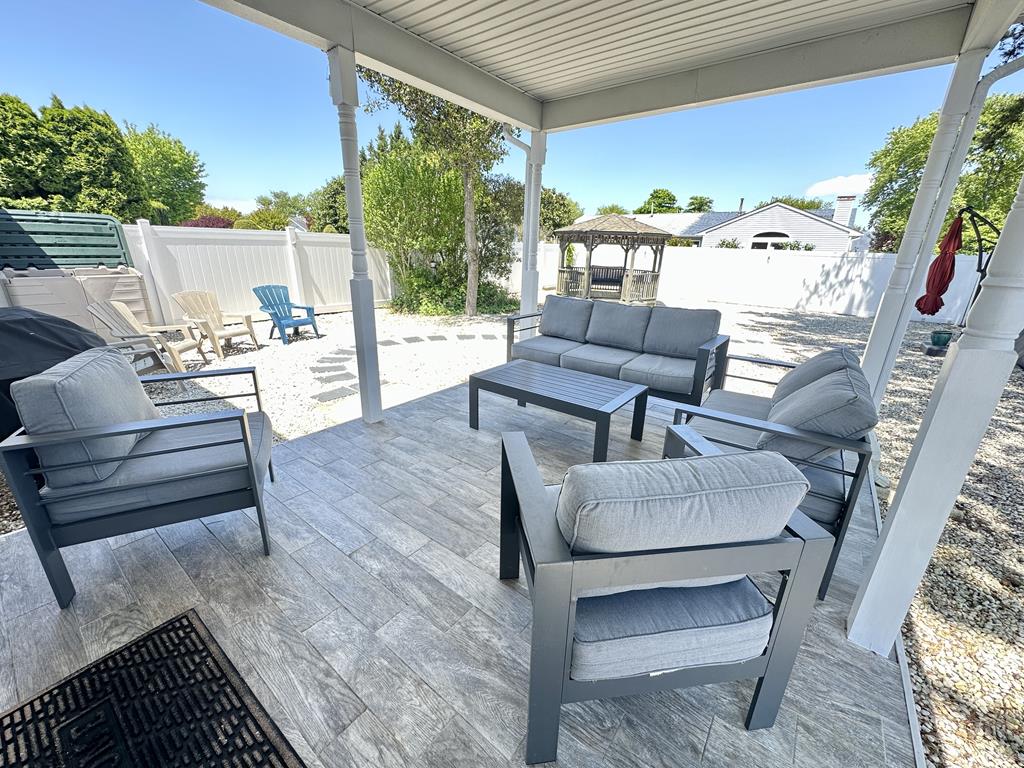 1353 Missouri Ave. | Photo 21