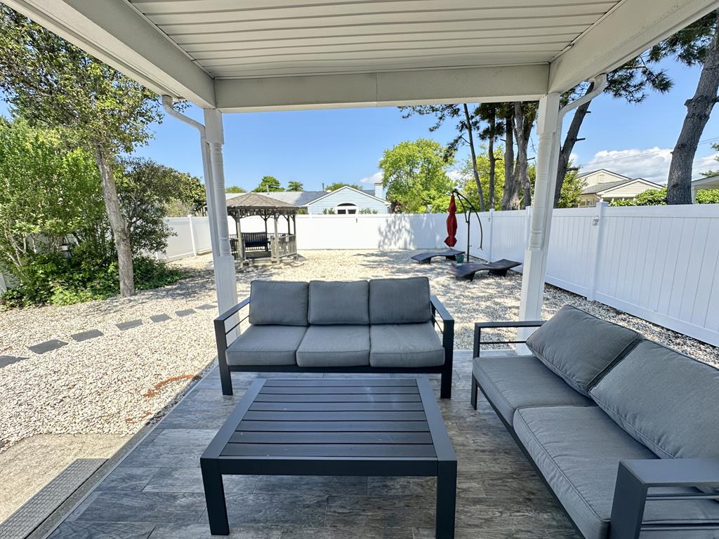 1353 Missouri Ave. | Photo 23