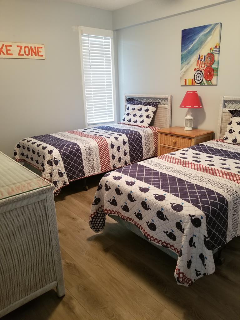 5118 Marine Place, Sea Isle City (Beach Front)