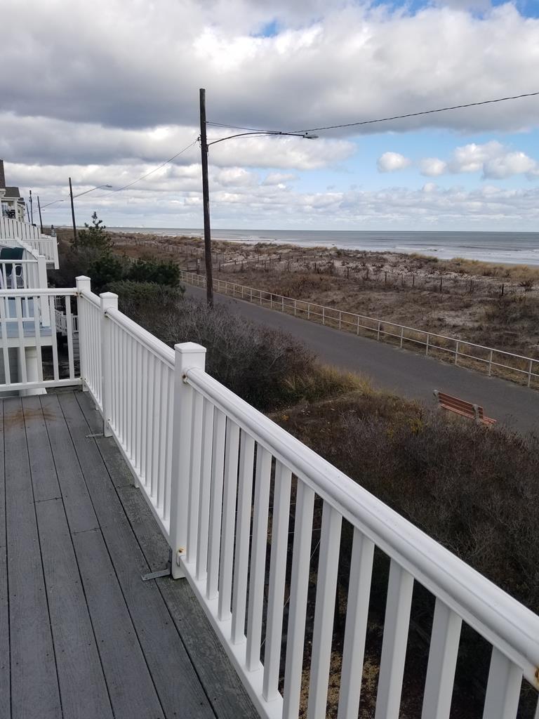 5118 Marine Place, Sea Isle City (Beach Front)