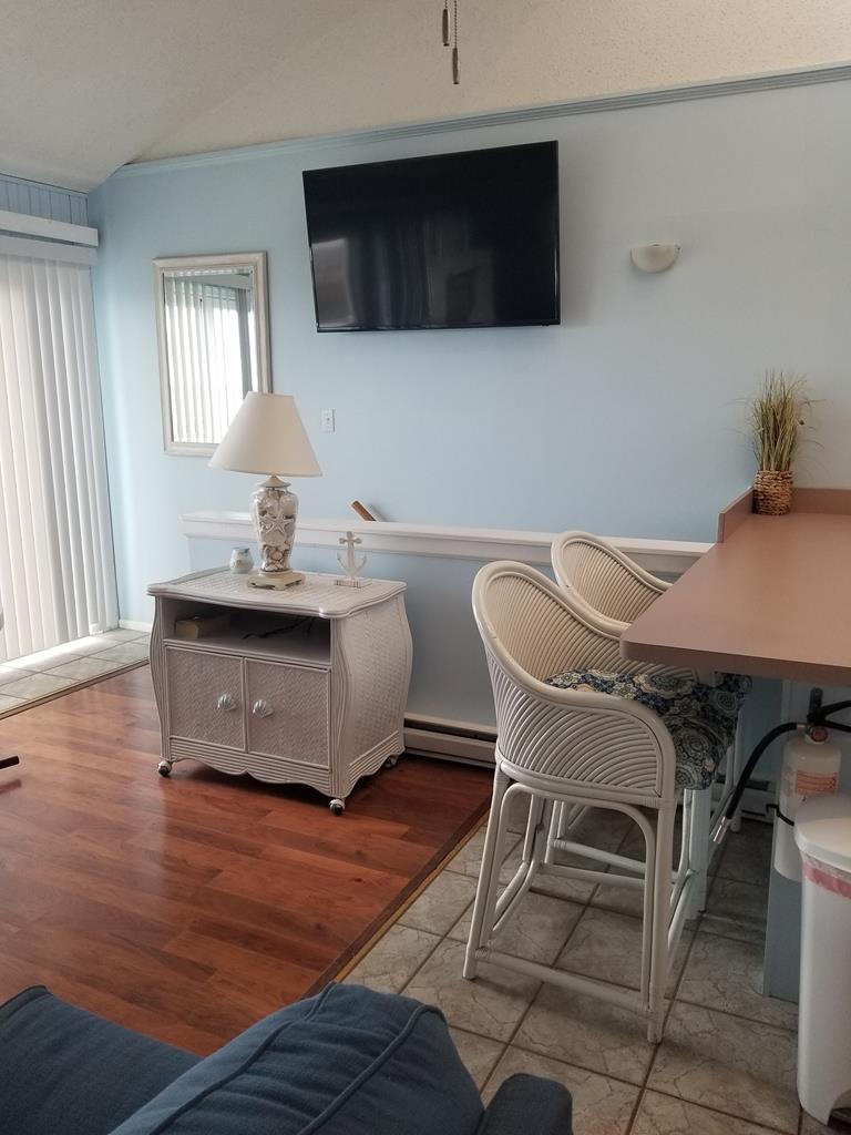 5118 Marine Place, Sea Isle City (Beach Front)
