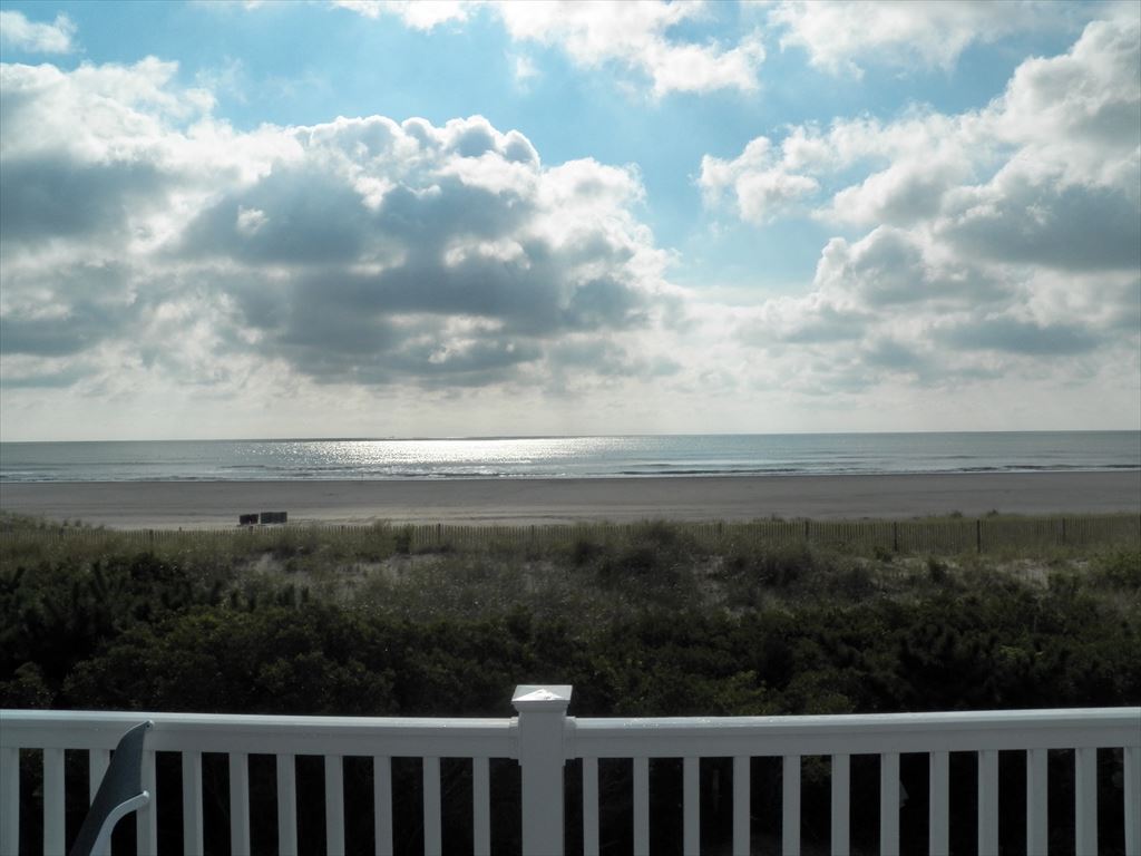 Freda Real Estate 6205 Pleasure Avenue, Sea Isle City Vacation