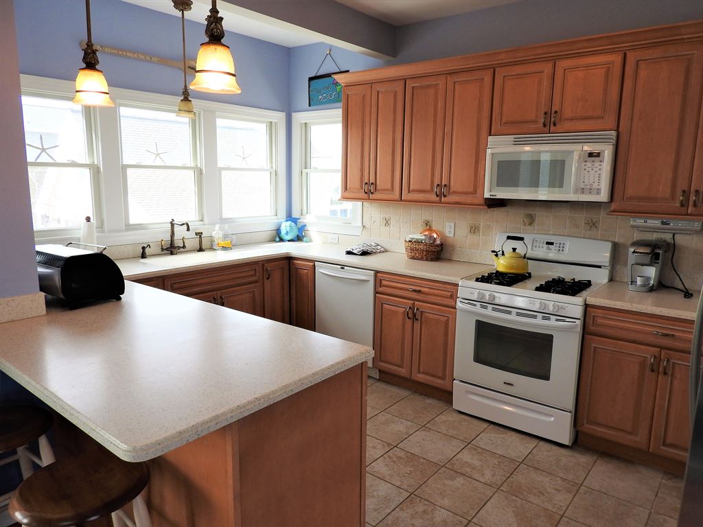 514 N. Atlantic Avenue, Beach Haven (Ocean Side)