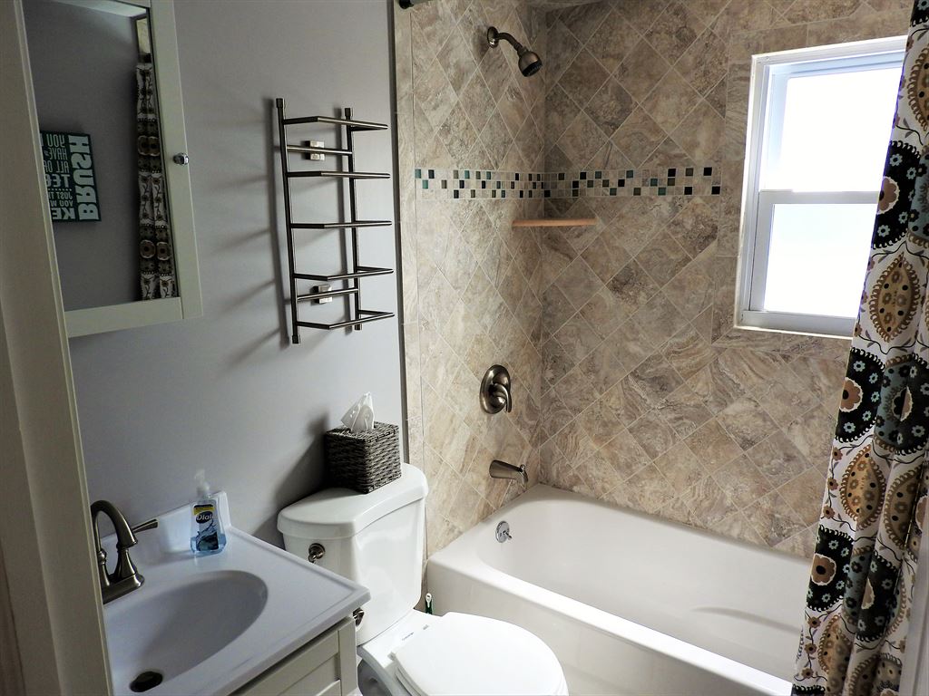 2010 S. Bay Avenue, Beach Haven (Bay Side)