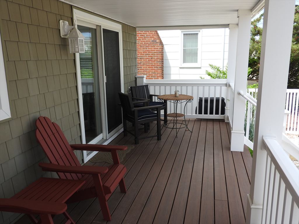 2010 S. Bay Avenue, Beach Haven (Bay Side)