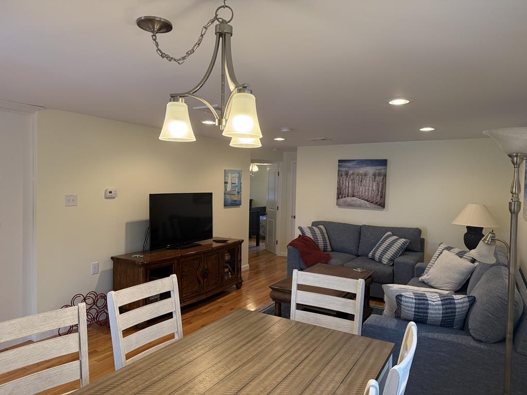 2010 S. Bay Avenue, Beach Haven (Bay Side)