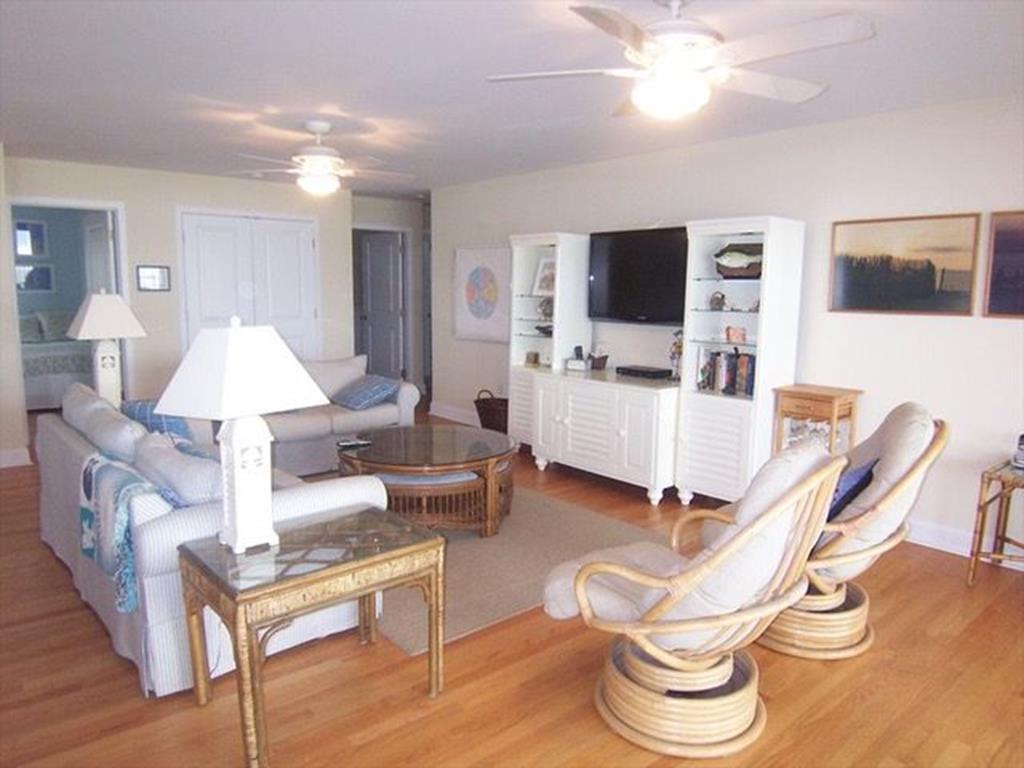 118 E Sand Dune Lane, Peahala Park (Ocean Front)