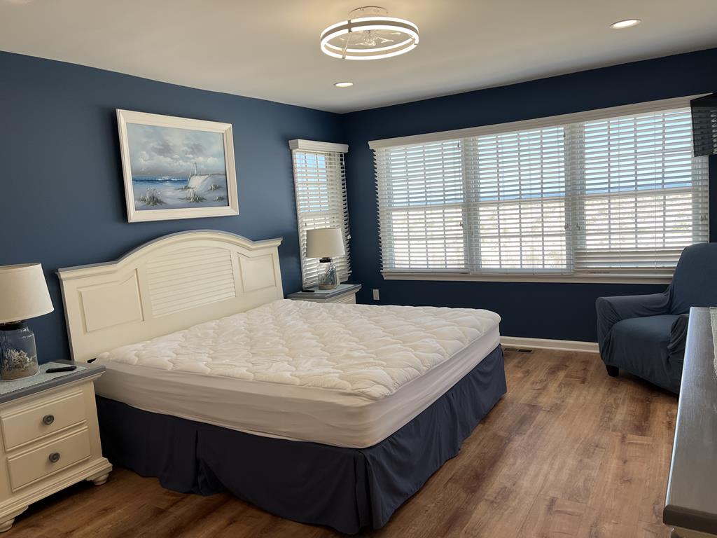 5707 Ocean Boulevard, Brant Beach (Ocean Front)