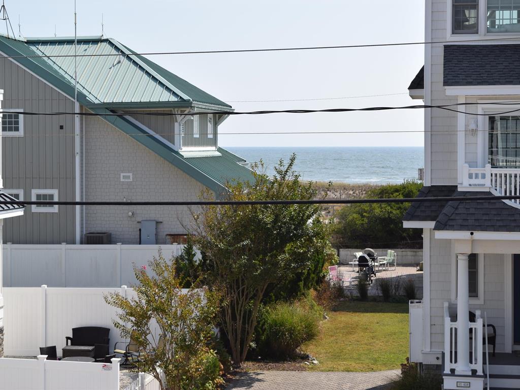 4404 Pleasure Avenue, Sea Isle City (Beach Block)