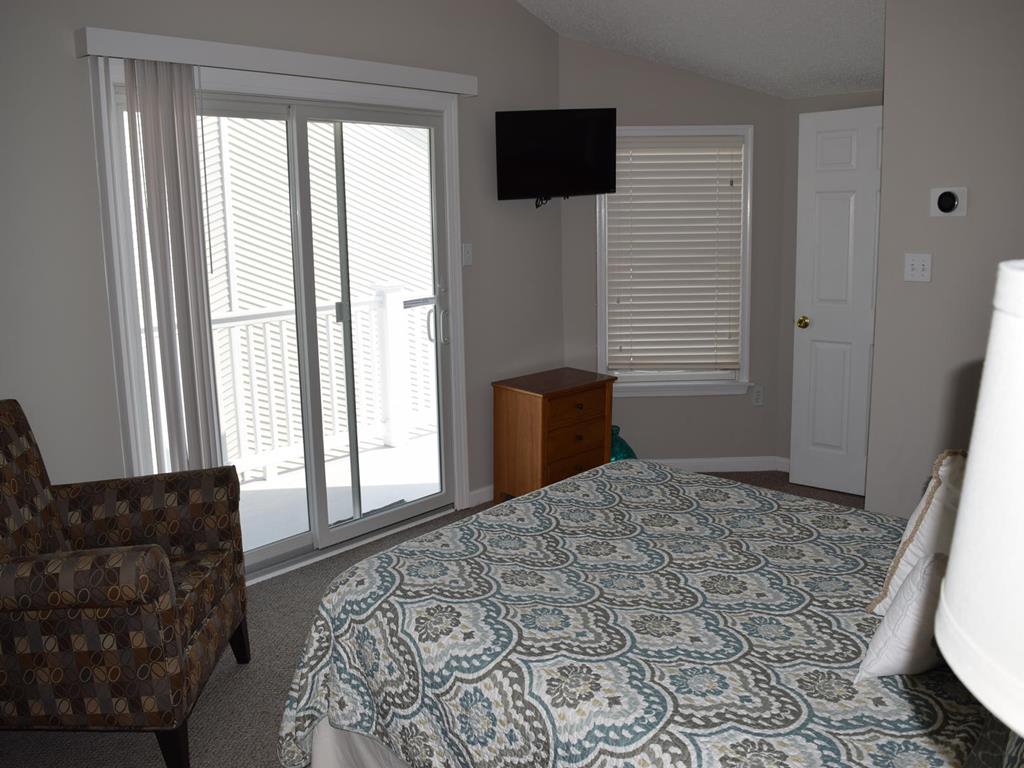 4404 Pleasure Avenue, Sea Isle City (Beach Block)