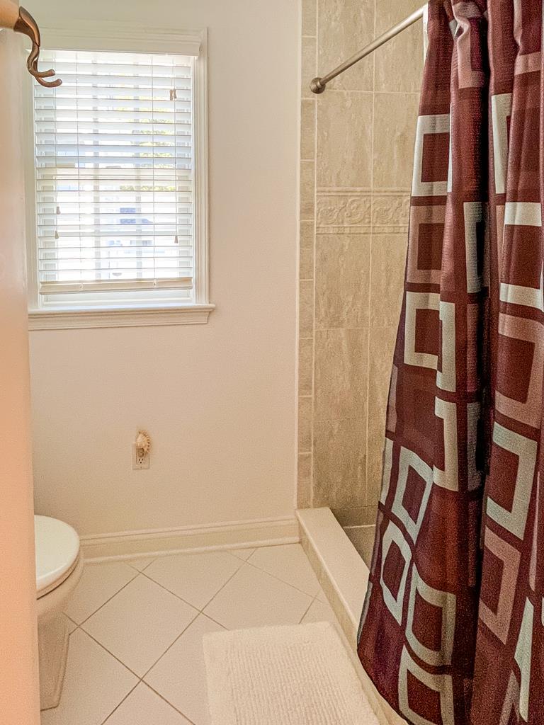 285 Windsor Ave | Photo 19