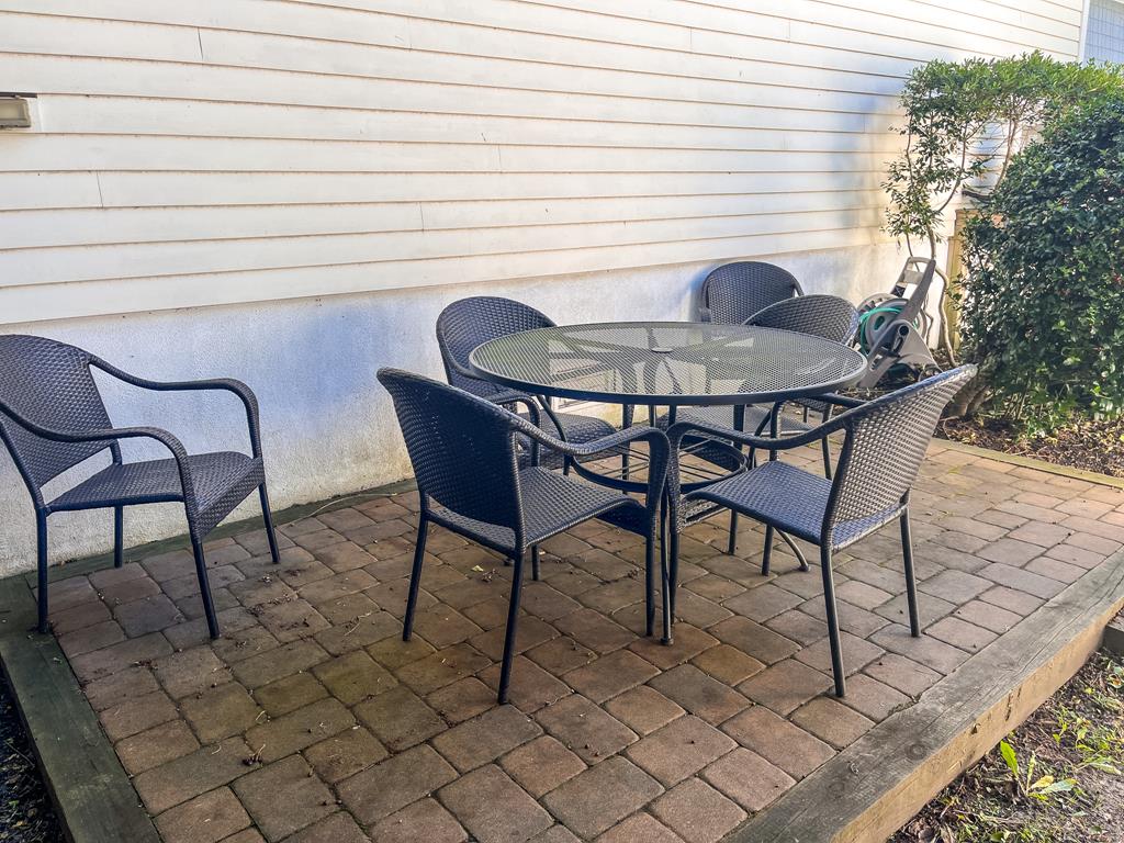 285 Windsor Ave | Photo 22