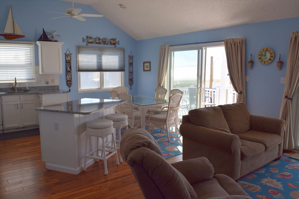 13 42nd Street - Picture 