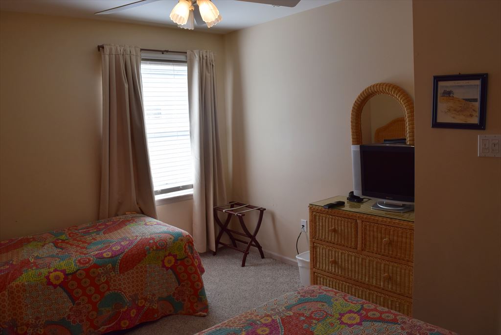13 42nd Street - Picture 